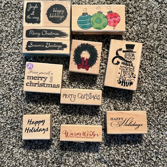 Large Lot of Christmas Scrapbooking Items - Picture 7 of 7